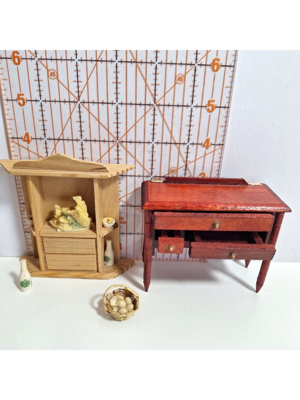 Wooden Dollhouse Furniture Chairs Clock Vintage Lot A Few Need Repairs - Picture 6 of 13